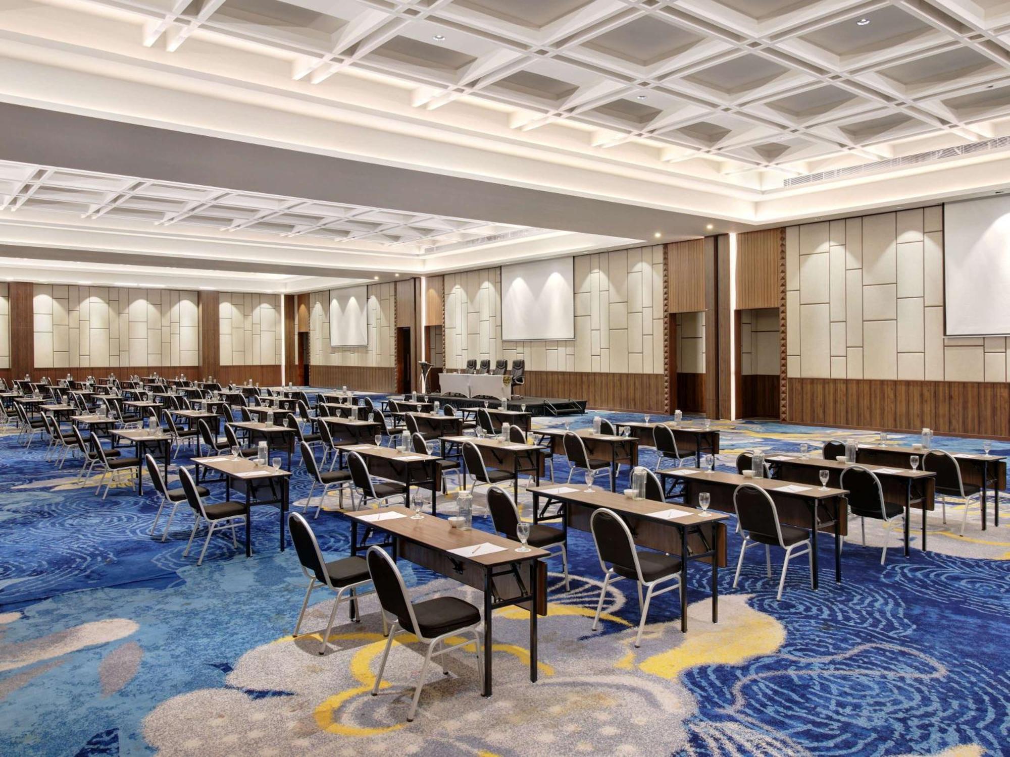 Mercure Бенгкулу Екстериор снимка